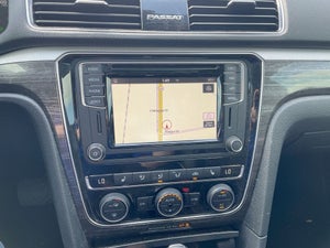 2018 Volkswagen Passat 2.0T SE w/Technology, SUNROOF, WARRANTY