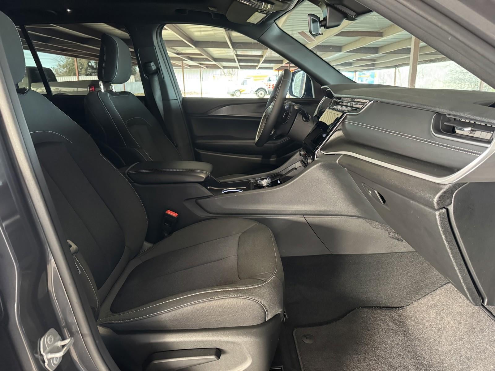 2025 Jeep Grand Cherokee Laredo X