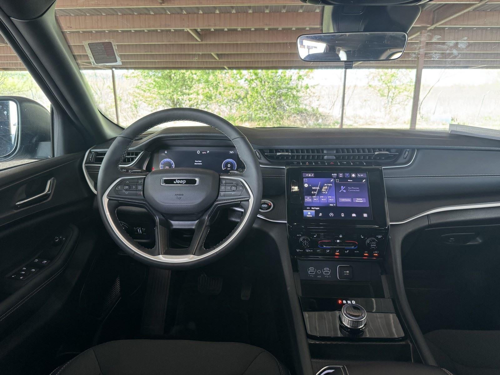 2025 Jeep Grand Cherokee Laredo X