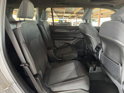 2025 Jeep Grand Cherokee L Laredo X