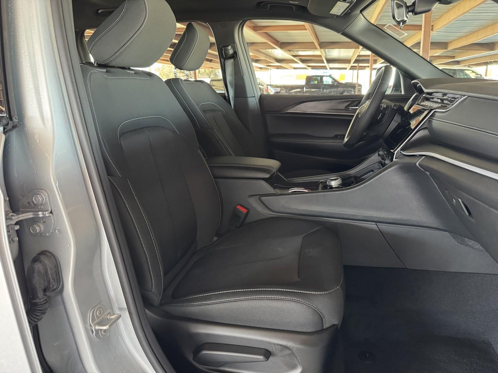 2025 Jeep Grand Cherokee L Laredo X