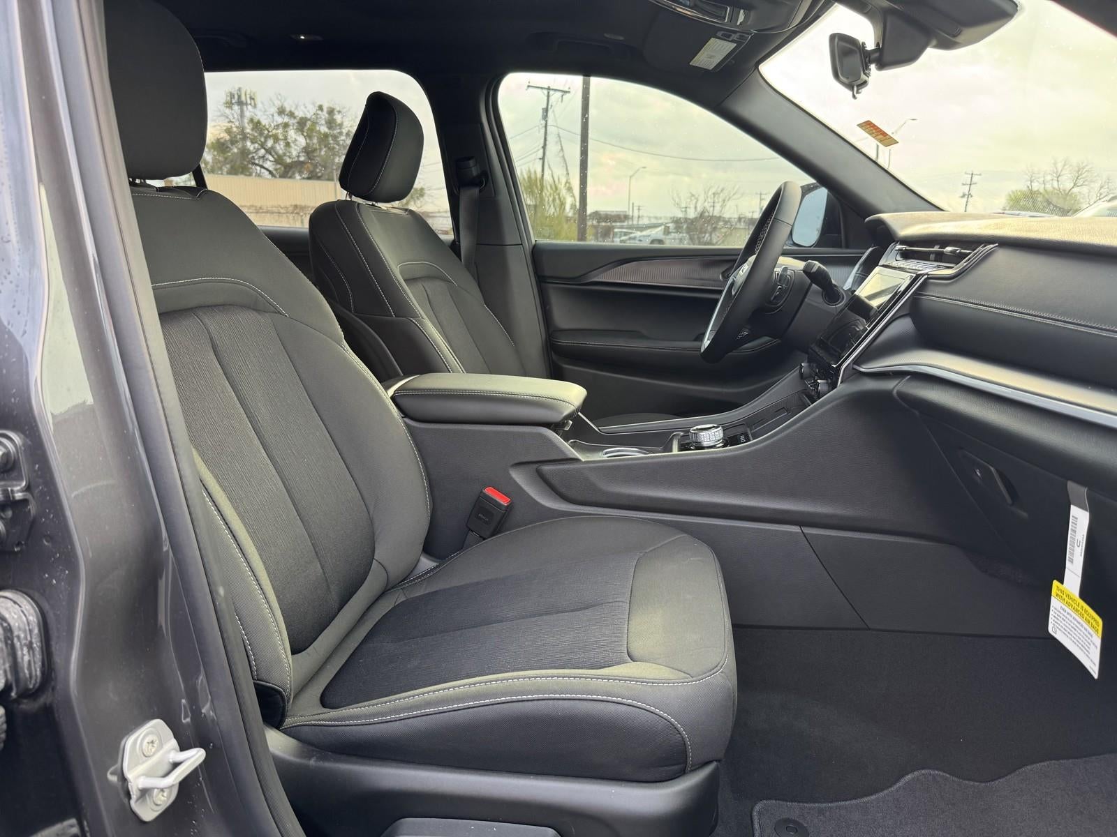 2025 Jeep Grand Cherokee L Laredo X