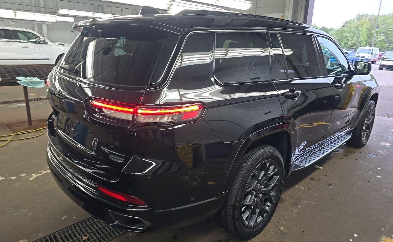2025 Jeep Grand Cherokee L Summit Reserve