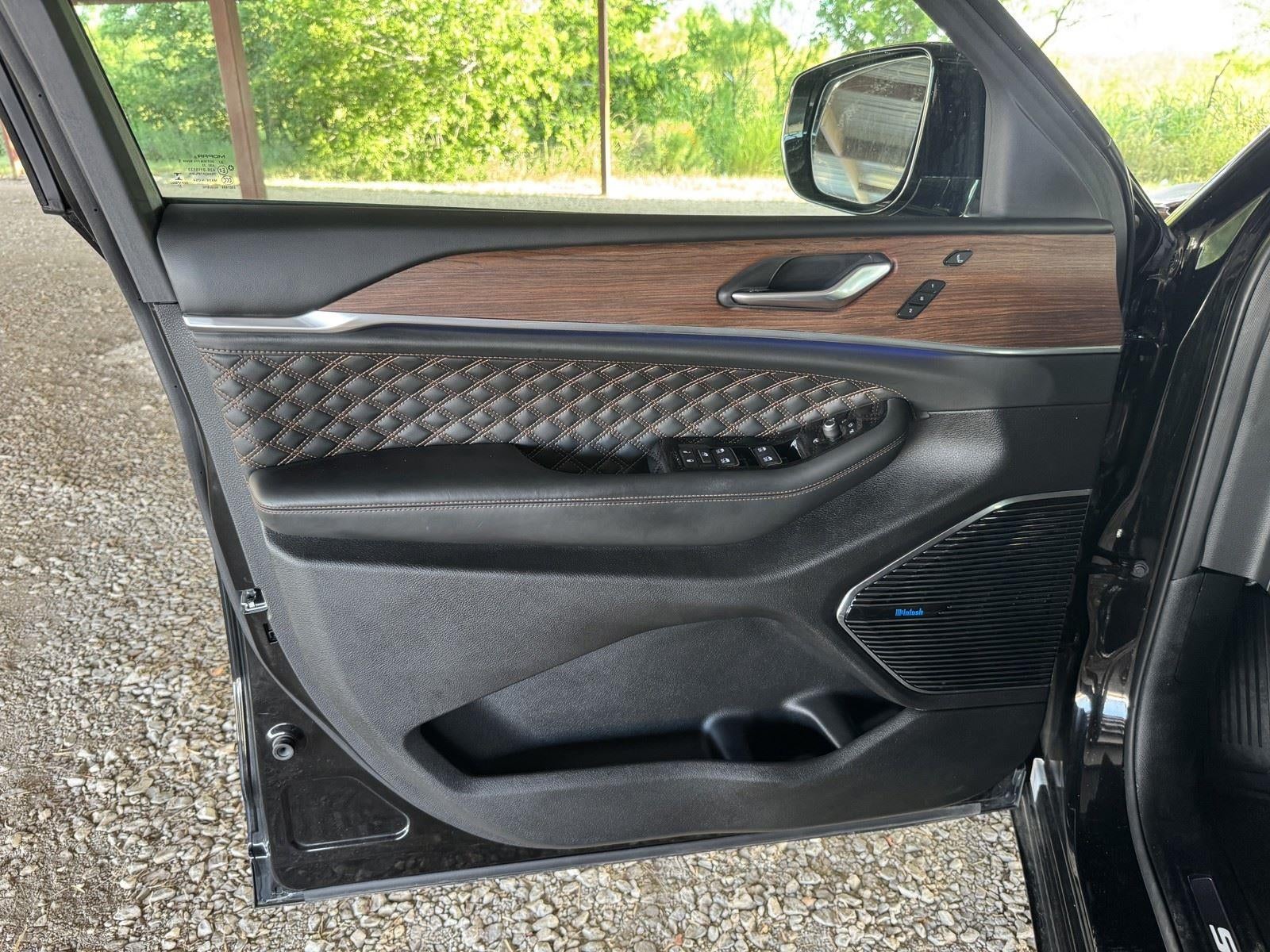 2023 Jeep Grand Cherokee L Summit
