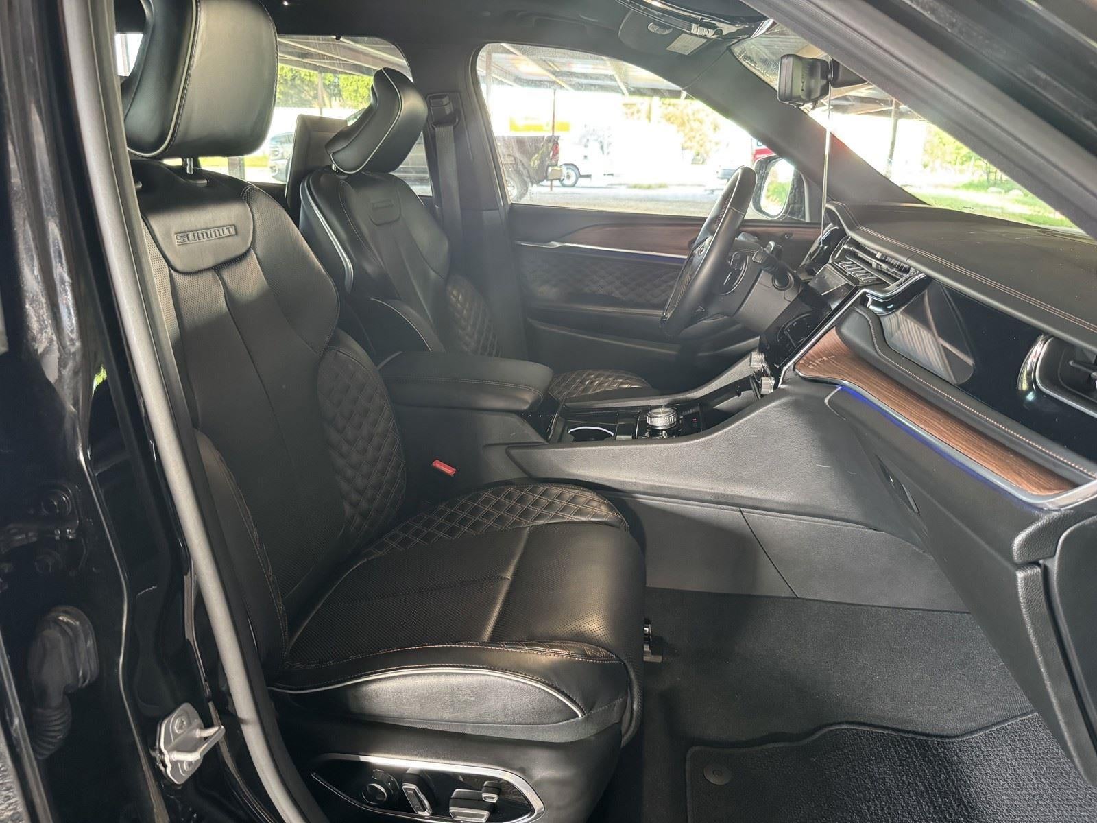2023 Jeep Grand Cherokee L Summit