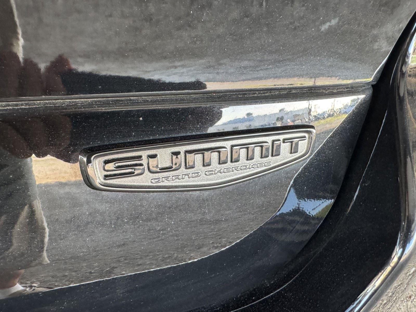 2023 Jeep Grand Cherokee L Summit