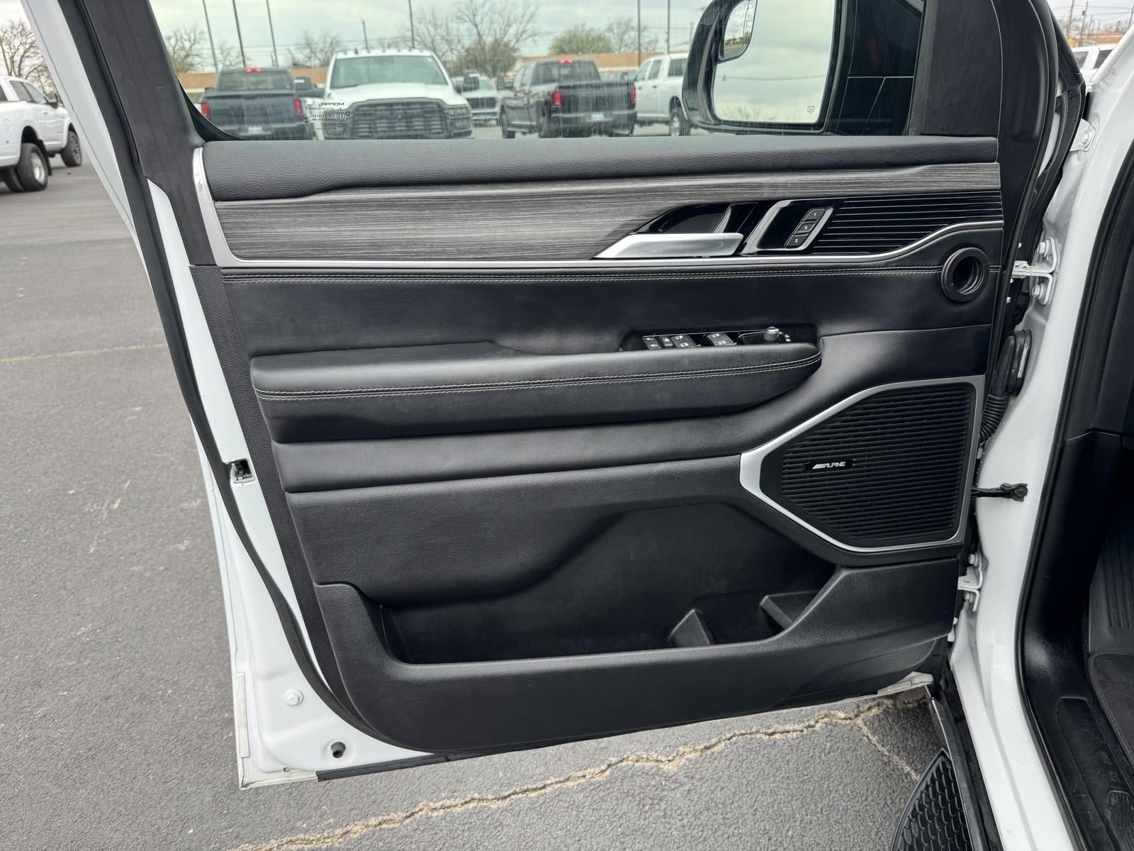 2024 Jeep Wagoneer L Series II