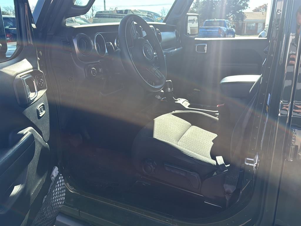 2023 Jeep Gladiator Willys