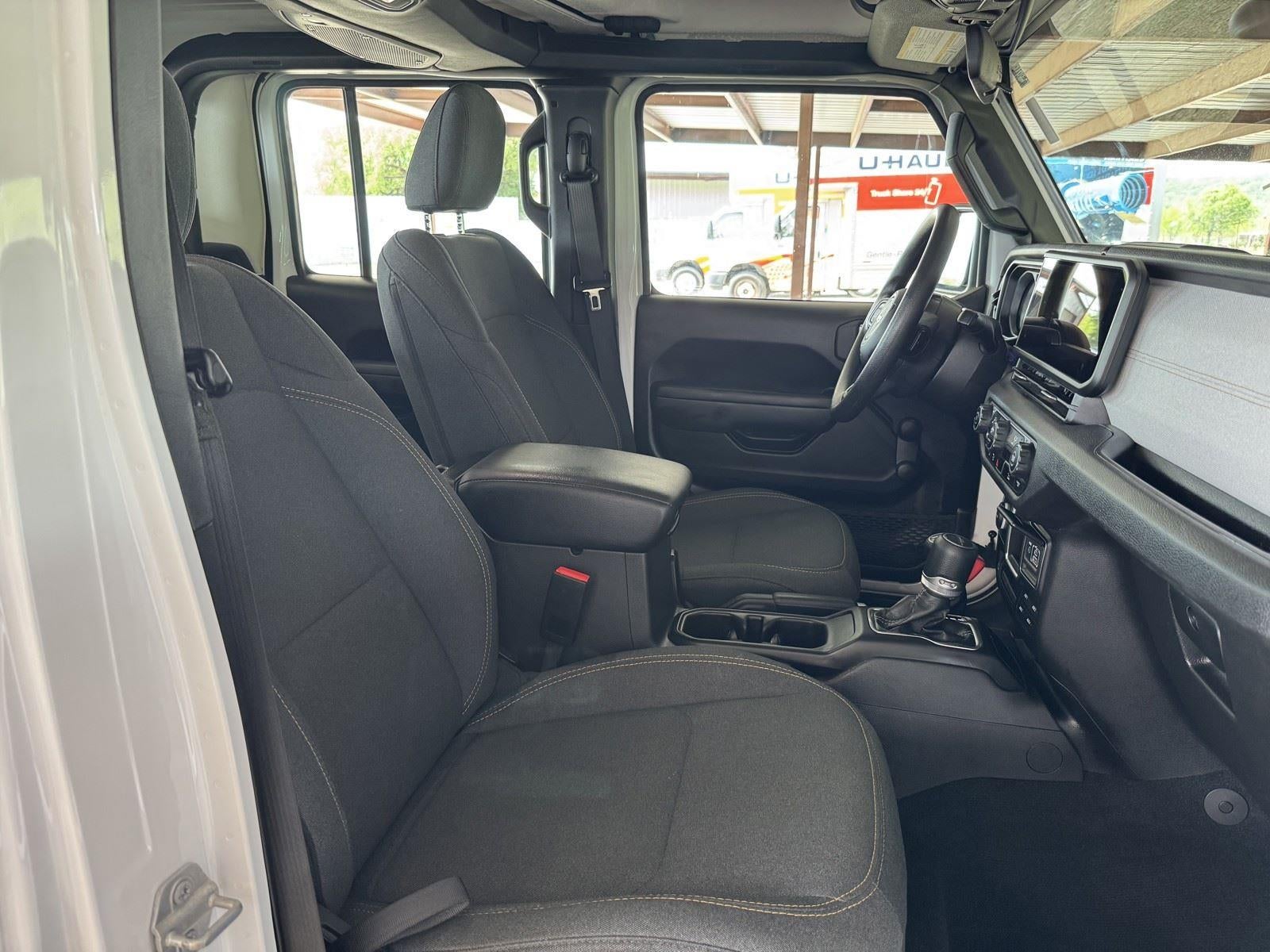 2024 Jeep Gladiator Sport