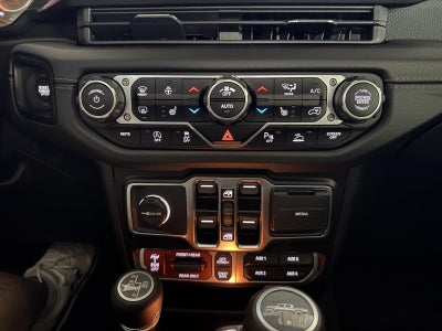 2024 Jeep Gladiator Rubicon X