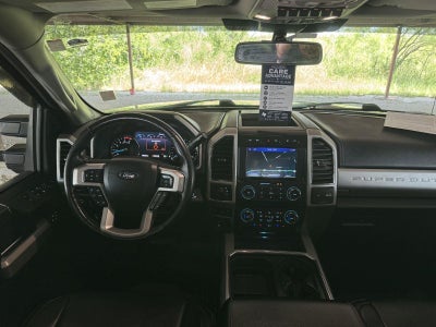 2021 Ford Super Duty F-350 DRW LARIAT