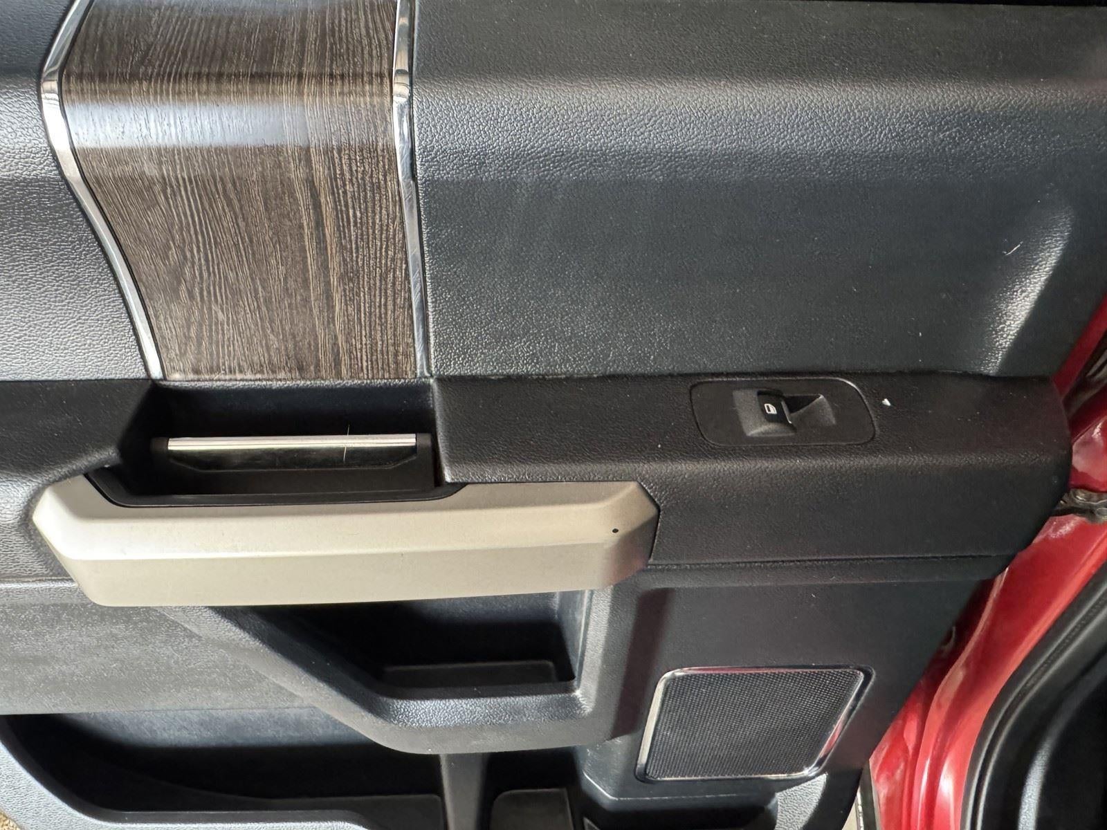 2021 Ford Super Duty F-350 DRW LARIAT