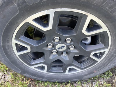 2025 Ford F-150 Base