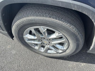 2023 Chevrolet Traverse LS