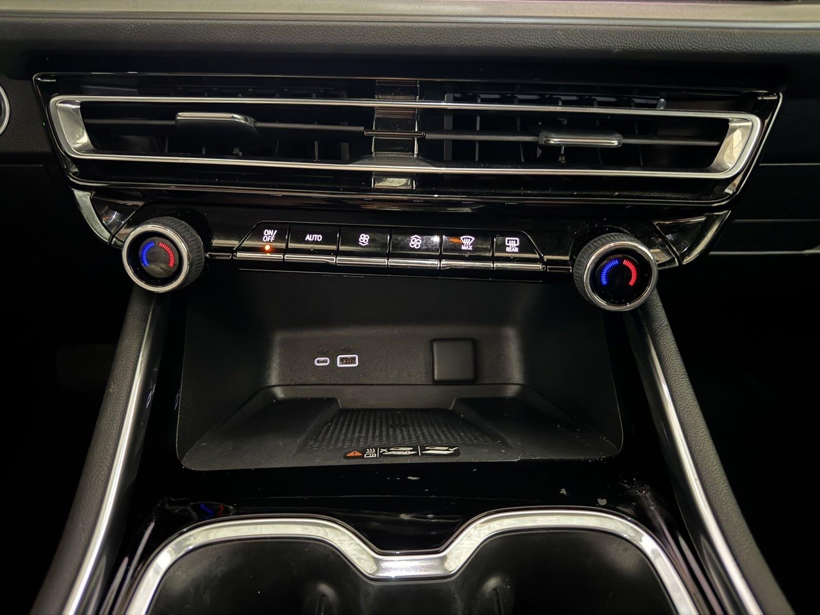 2024 Chevrolet Traverse FWD LT