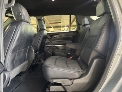 2024 Chevrolet Traverse FWD LT