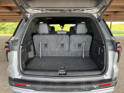 2024 Chevrolet Traverse FWD LT