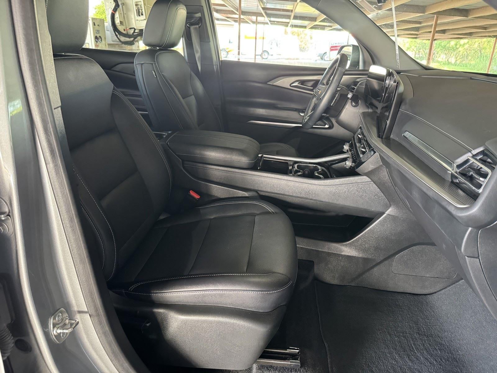 2024 Chevrolet Traverse FWD LT