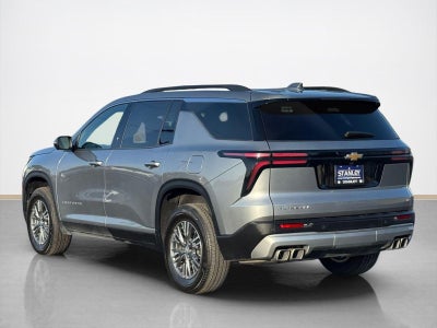 2024 Chevrolet Traverse FWD LT