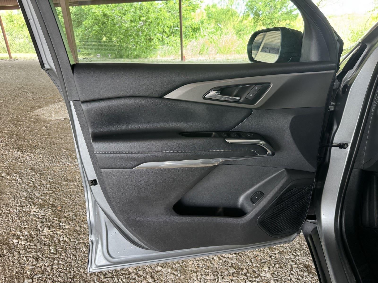 2025 Chevrolet Traverse FWD LT