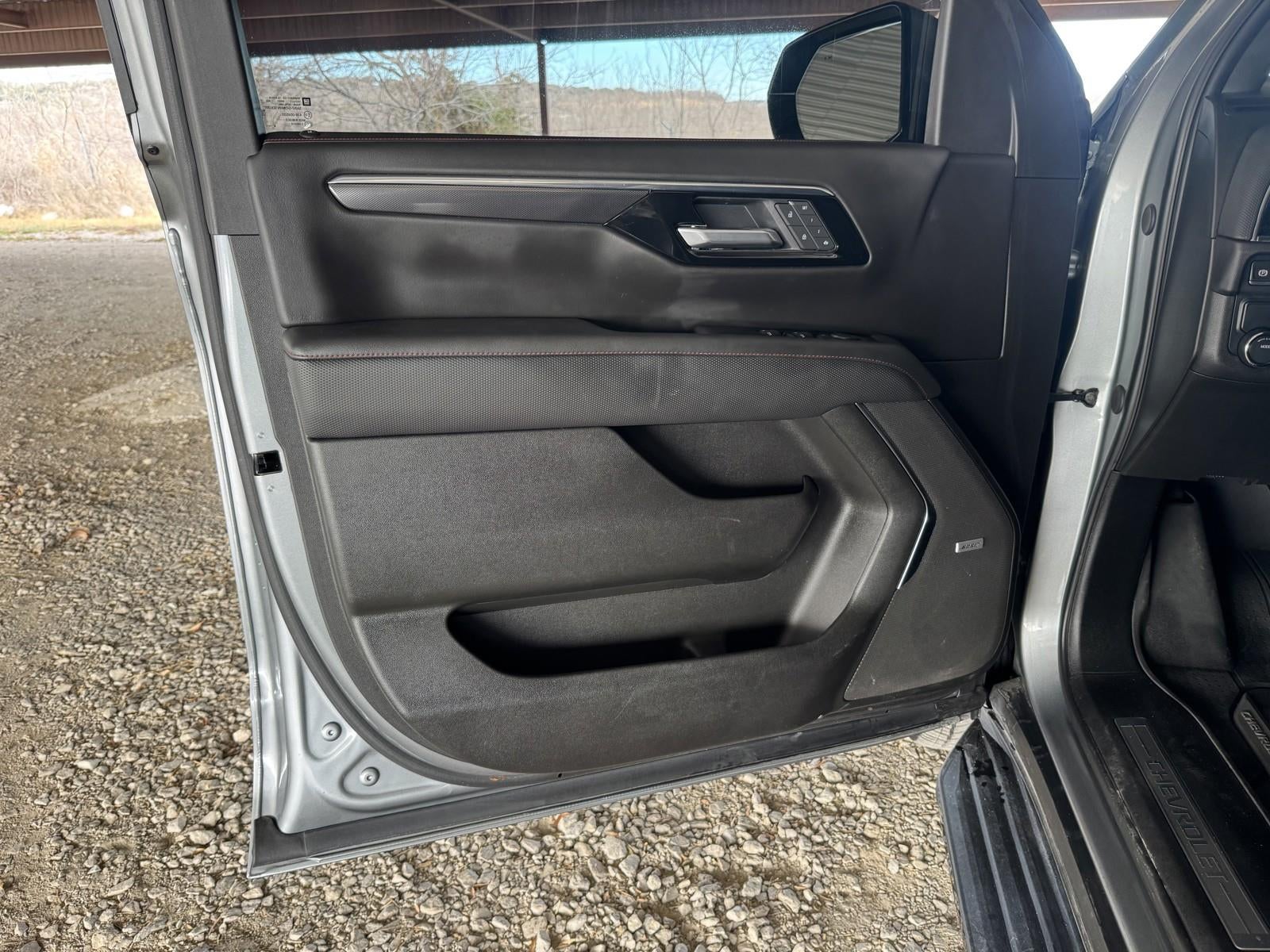 2025 Chevrolet Tahoe RST