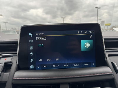 2023 Chevrolet Suburban RST