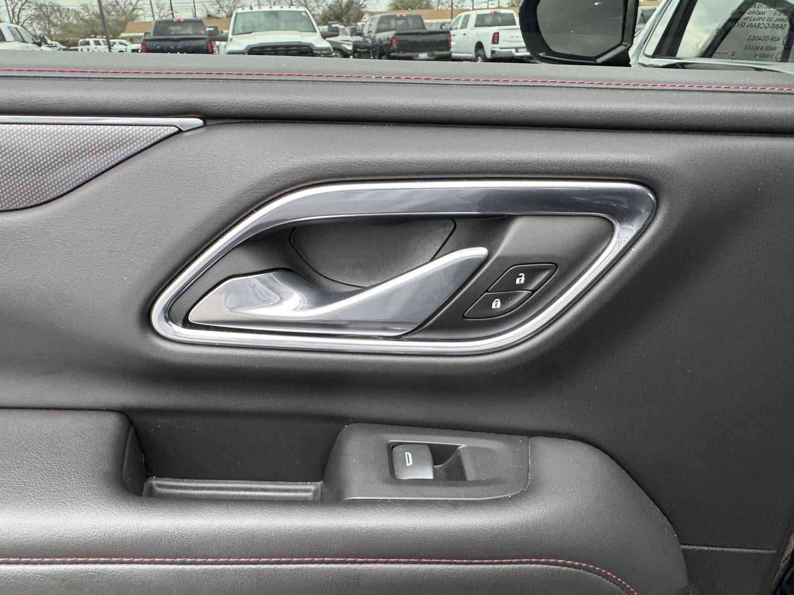 2023 Chevrolet Suburban RST