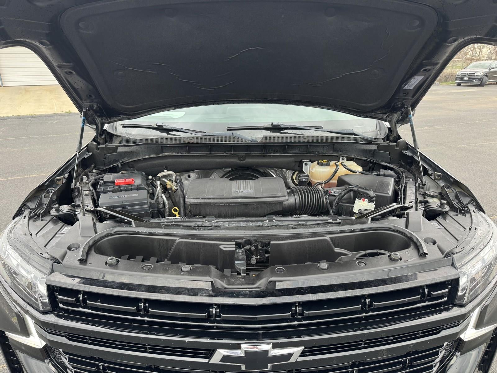 2023 Chevrolet Suburban RST