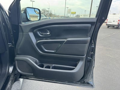 2019 Nissan Titan SV