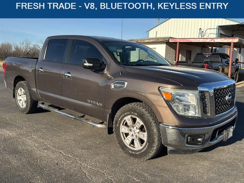 2017 Nissan Titan SV