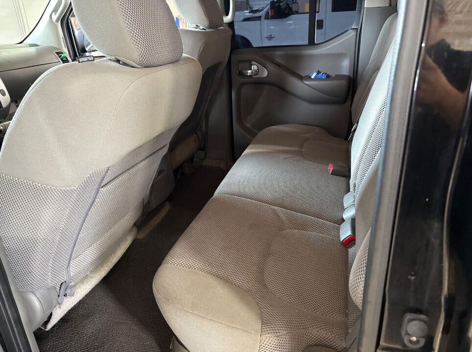 2012 Nissan Frontier SV
