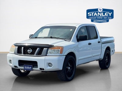 2012 Nissan Titan SV