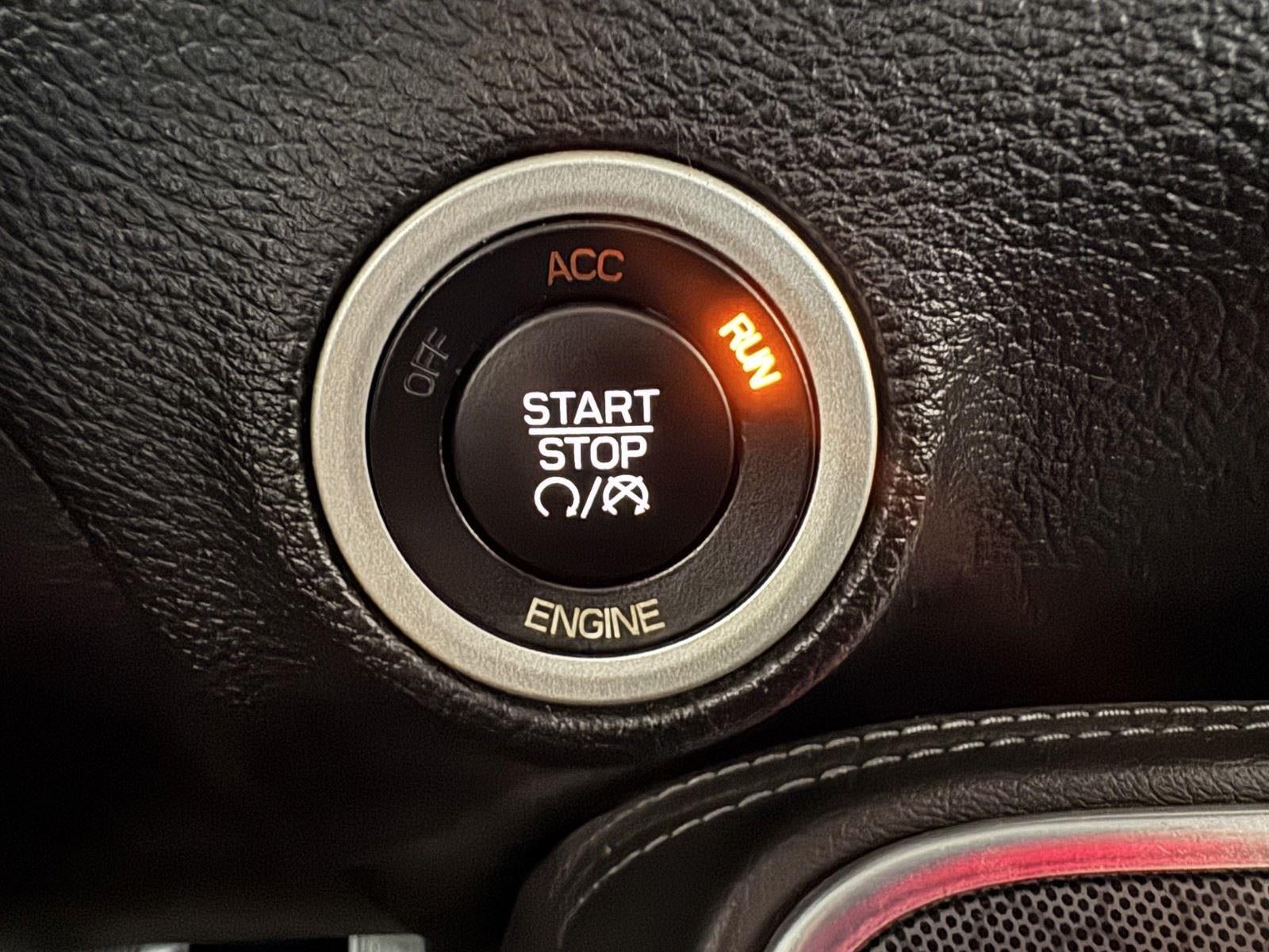 2016 Dodge Challenger SXT Plus