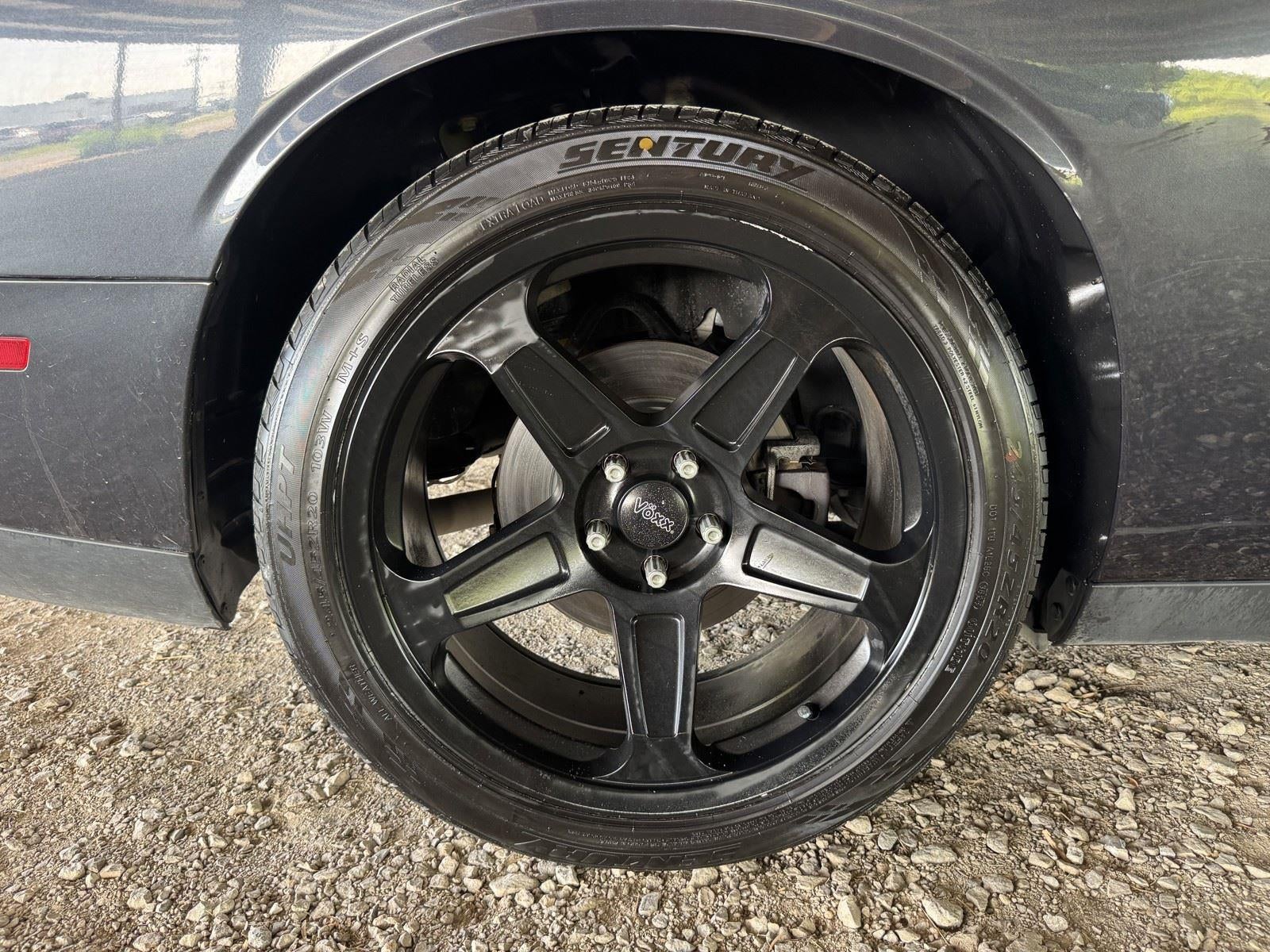 2016 Dodge Challenger SXT Plus