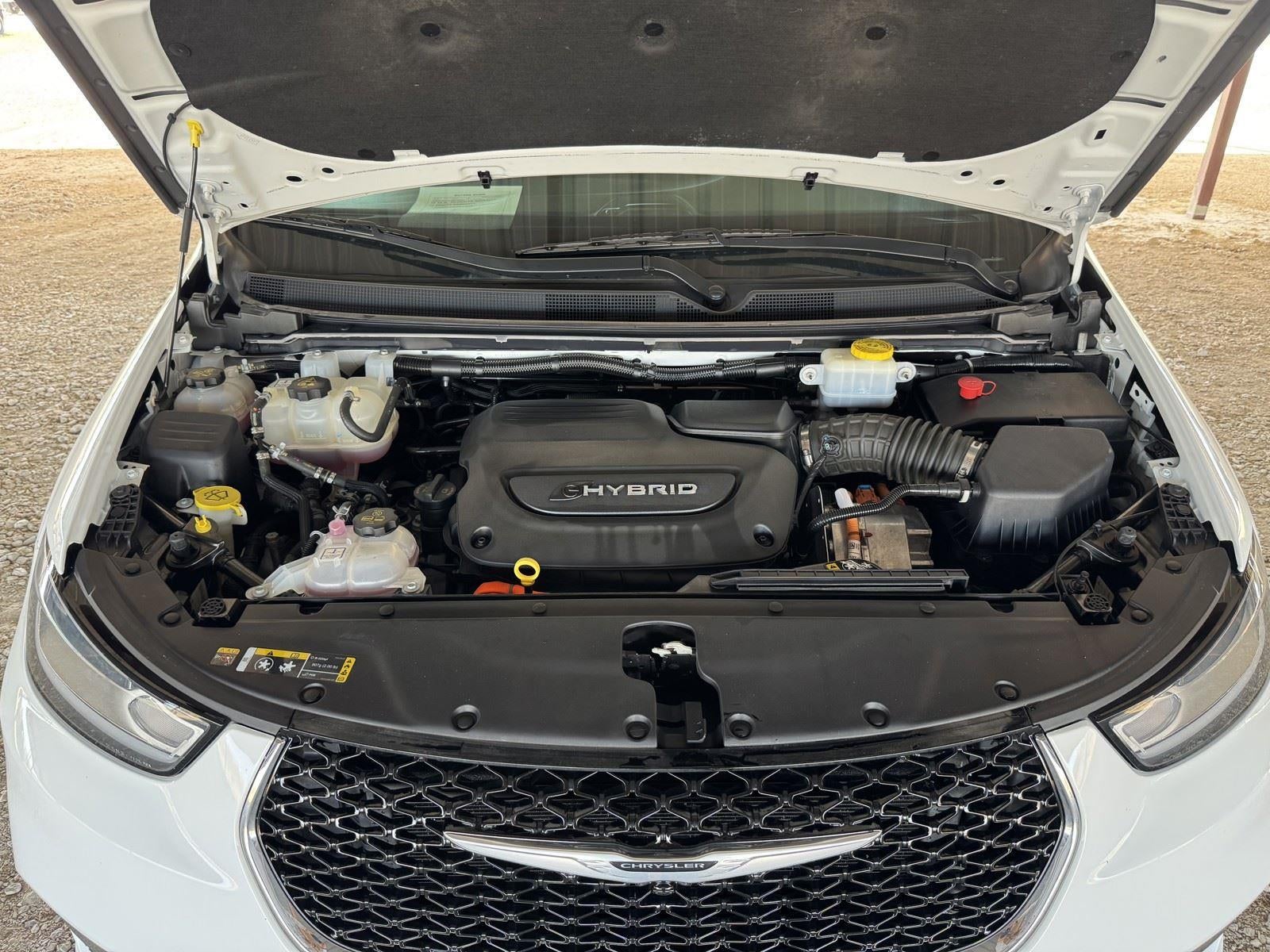 2023 Chrysler Pacifica Hybrid Touring L