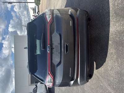 2016 Ford Edge SE