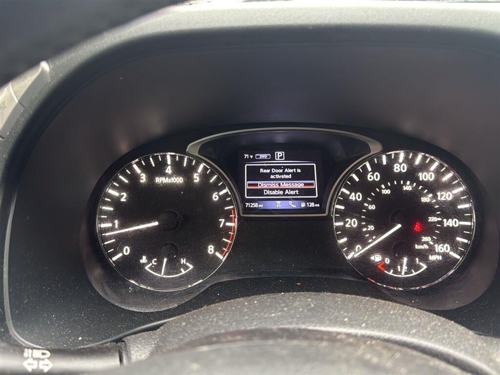 2020 Nissan Pathfinder SL