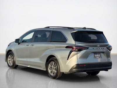 2024 Toyota Sienna XLE