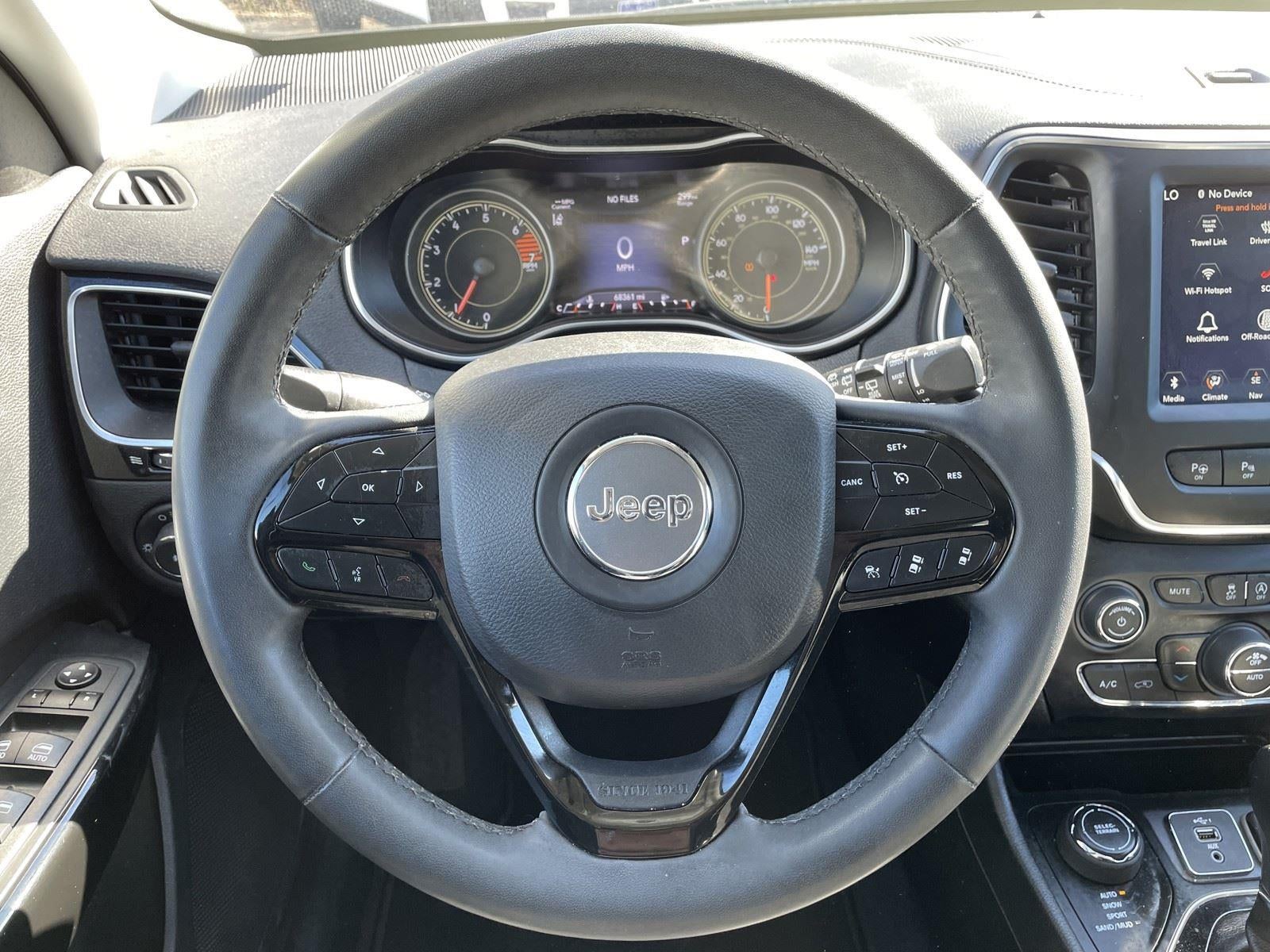 2023 Jeep Cherokee Altitude Lux