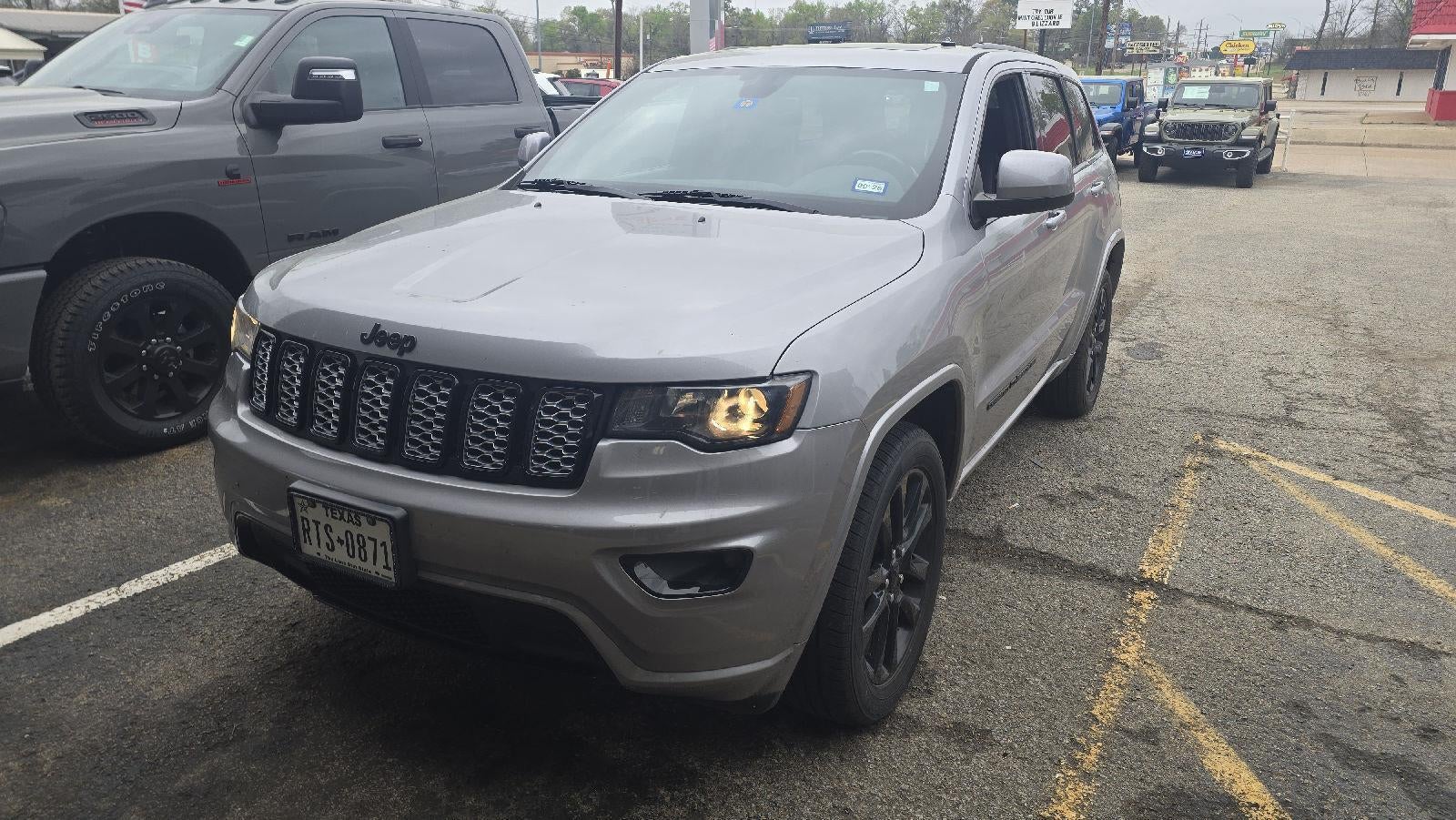 2020 Jeep Grand Cherokee Altitude