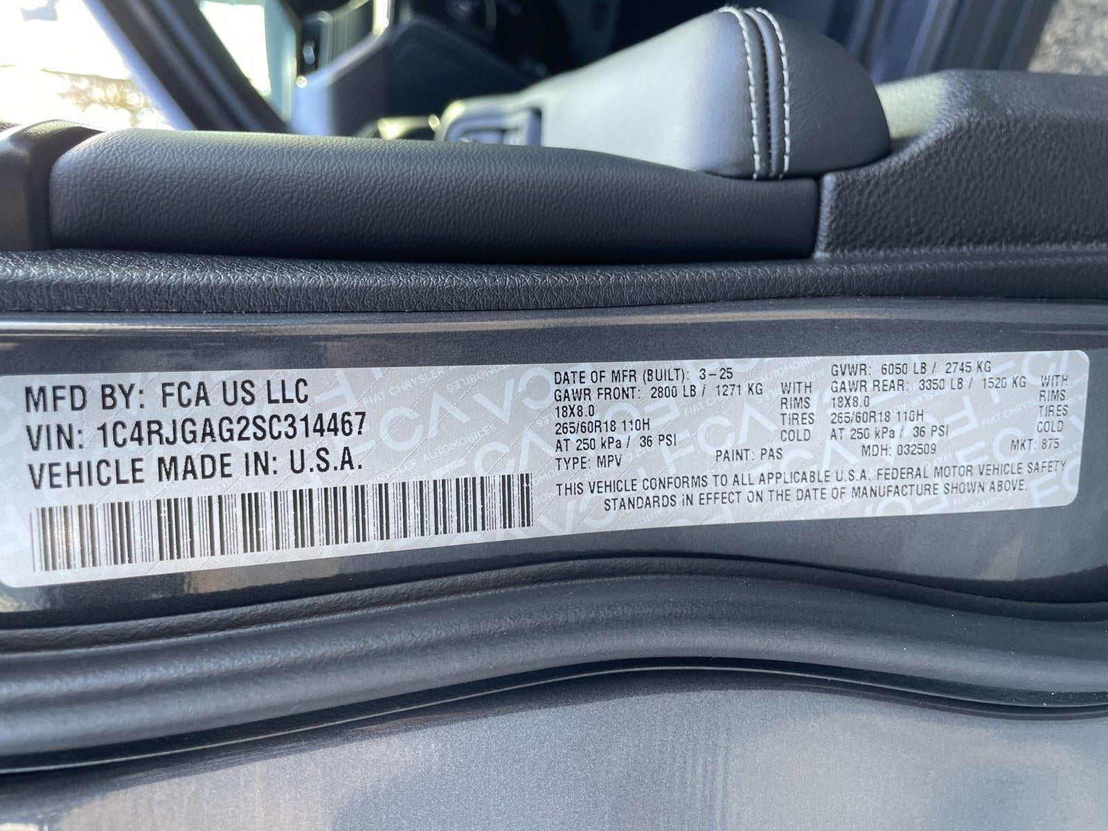 2025 Jeep Grand Cherokee Laredo X