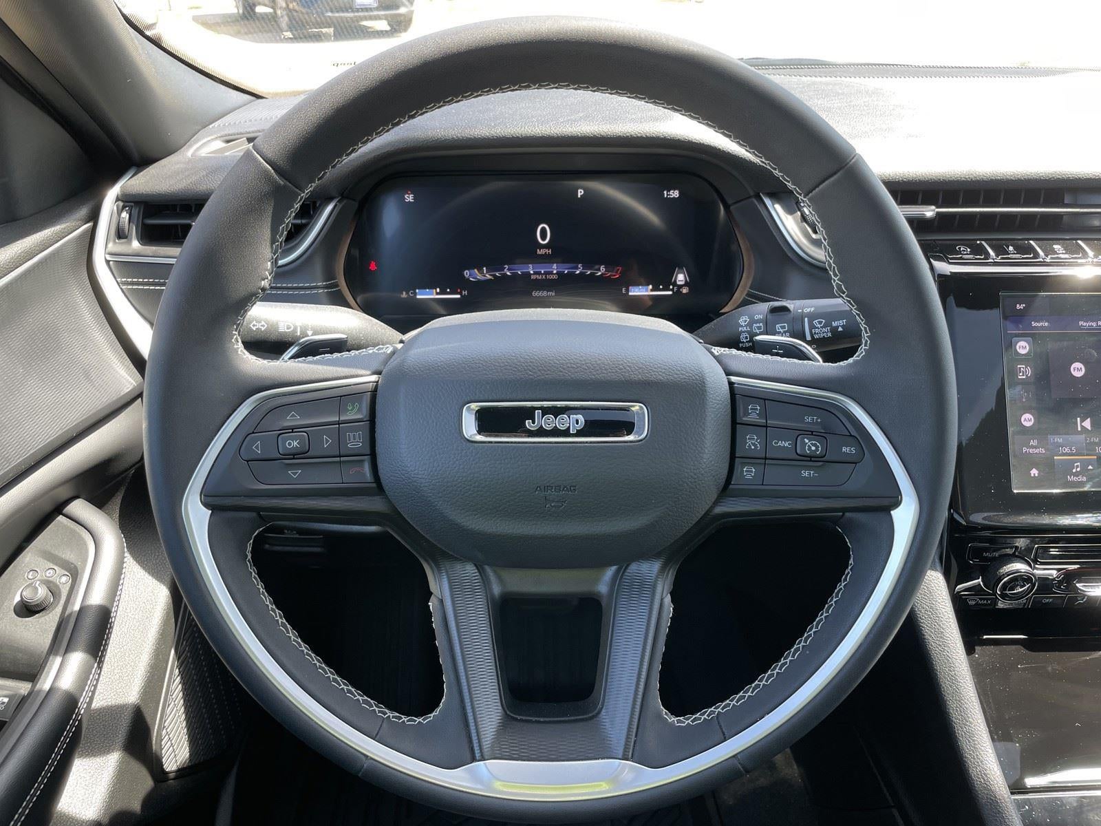 2025 Jeep Grand Cherokee Laredo X