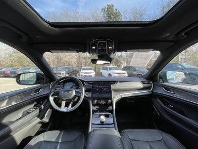 2022 Jeep Grand Cherokee L Overland