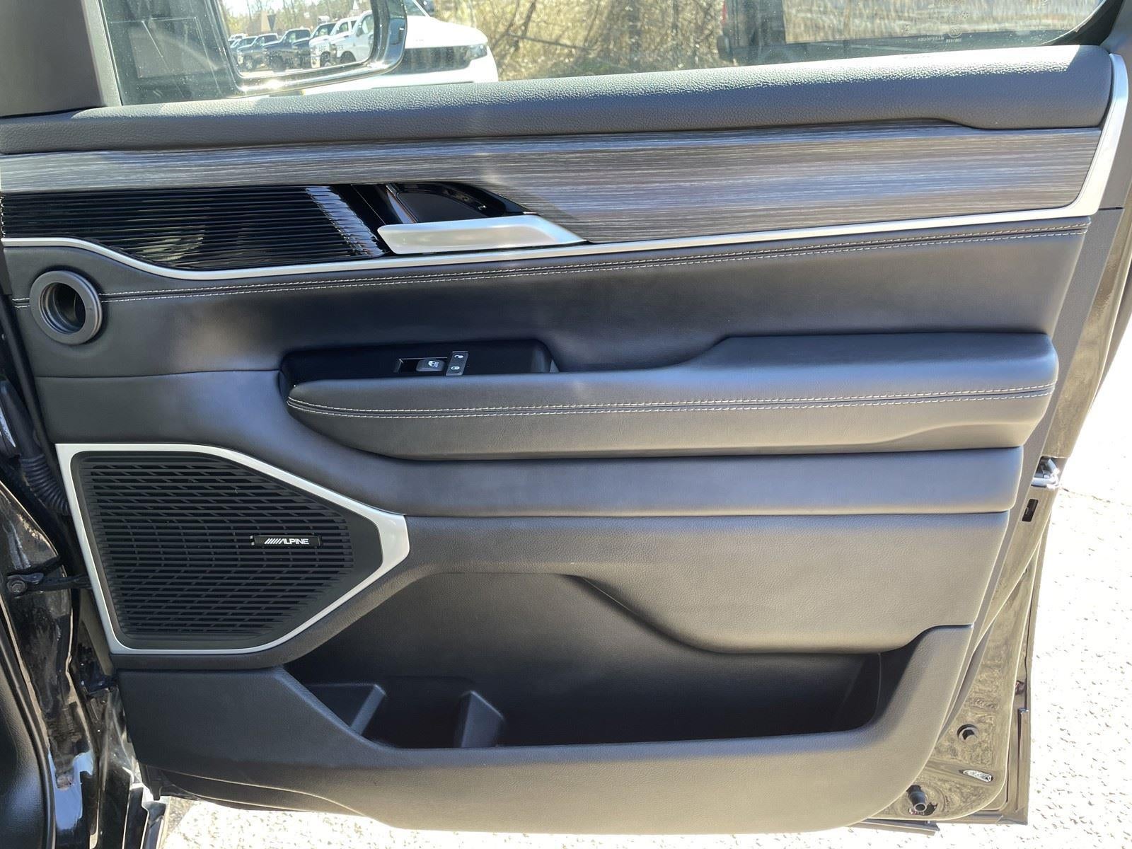 2024 Jeep Wagoneer Series III