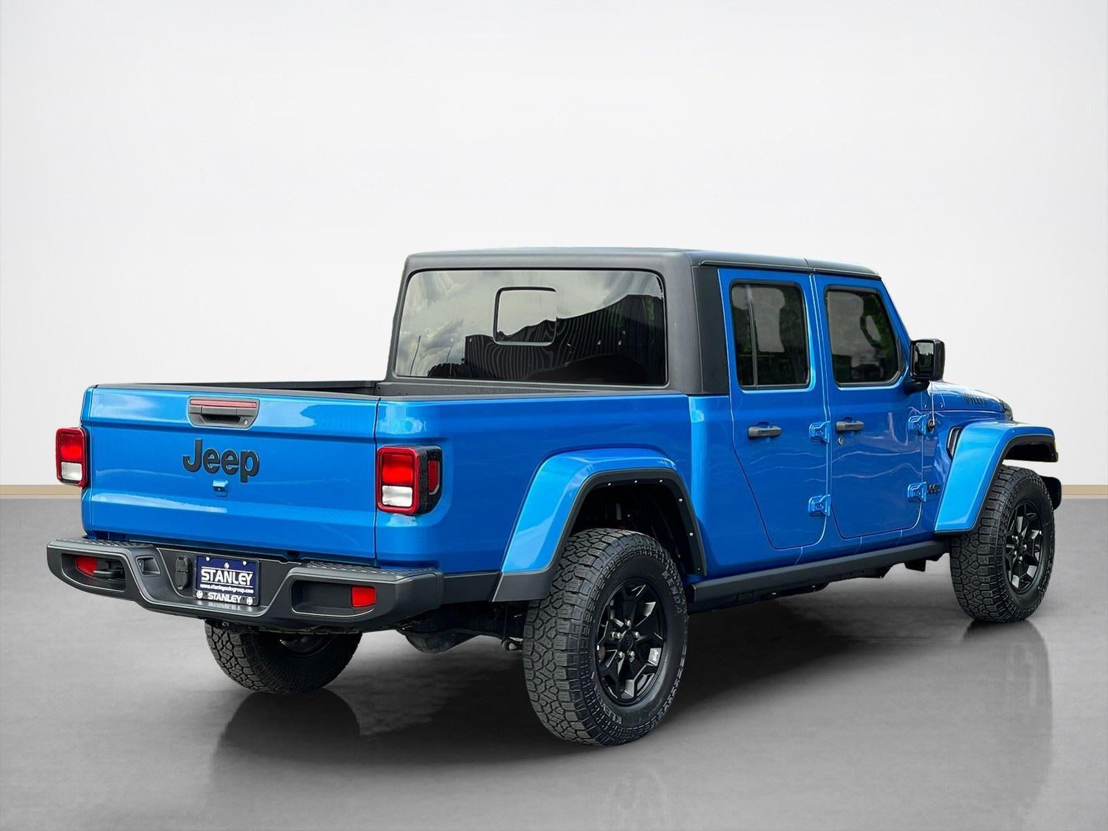 2022 Jeep Gladiator Willys