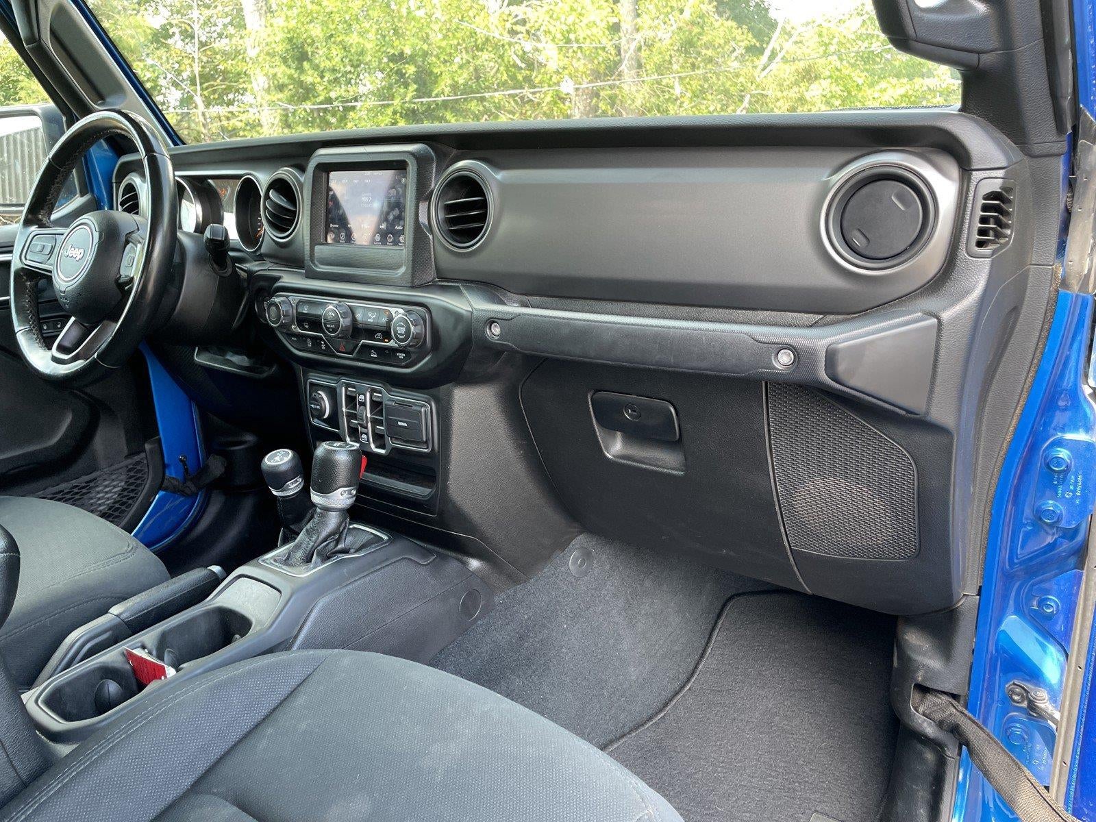 2022 Jeep Gladiator Sport S