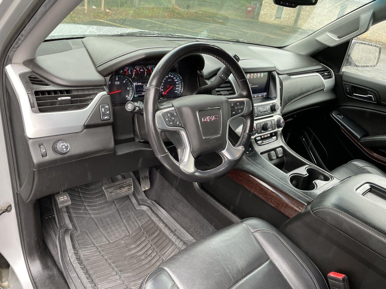 2019 GMC Yukon XL SLT