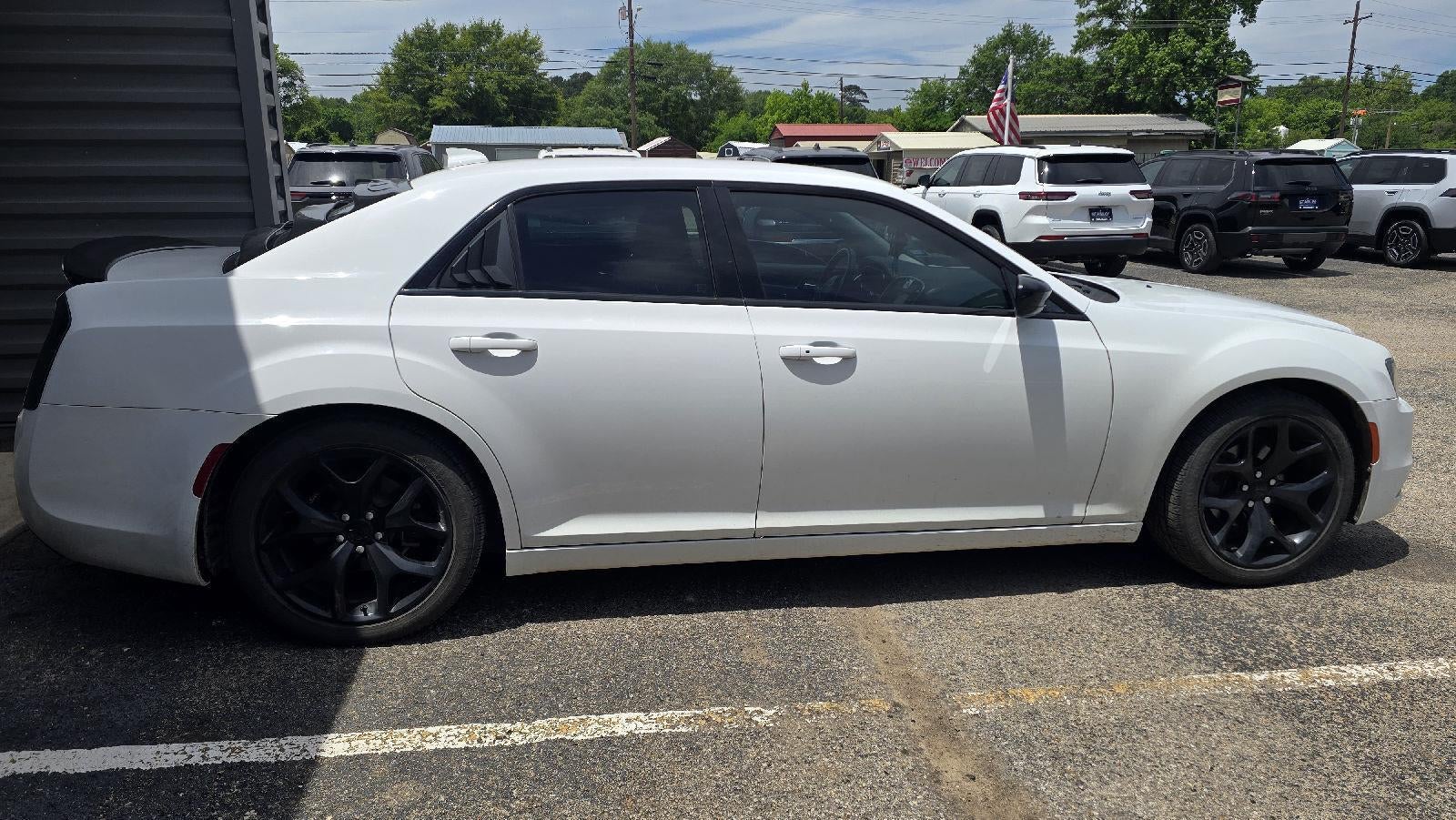 2021 Chrysler 300 Touring