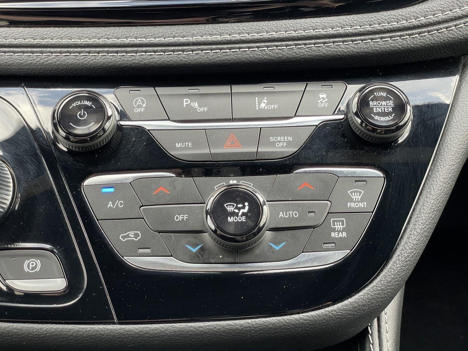 2025 Chrysler Pacifica Limited