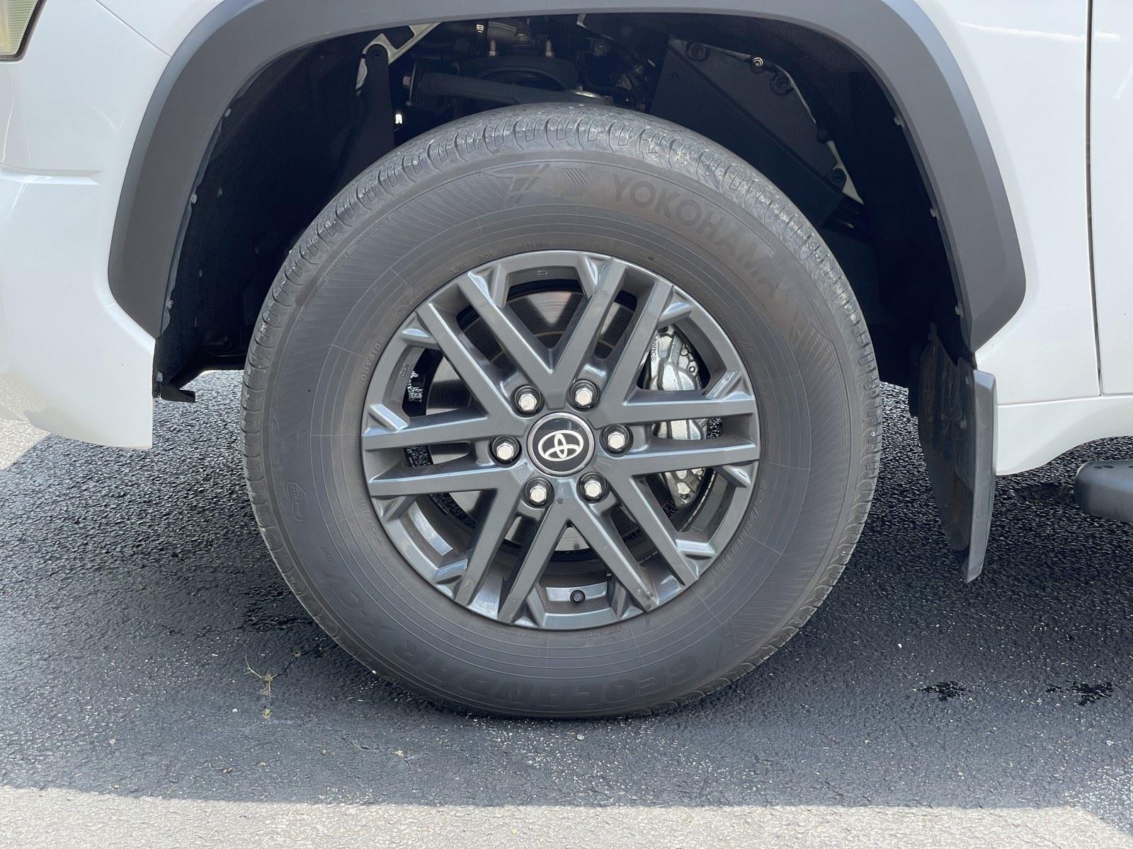 2025 Toyota Tundra SR5